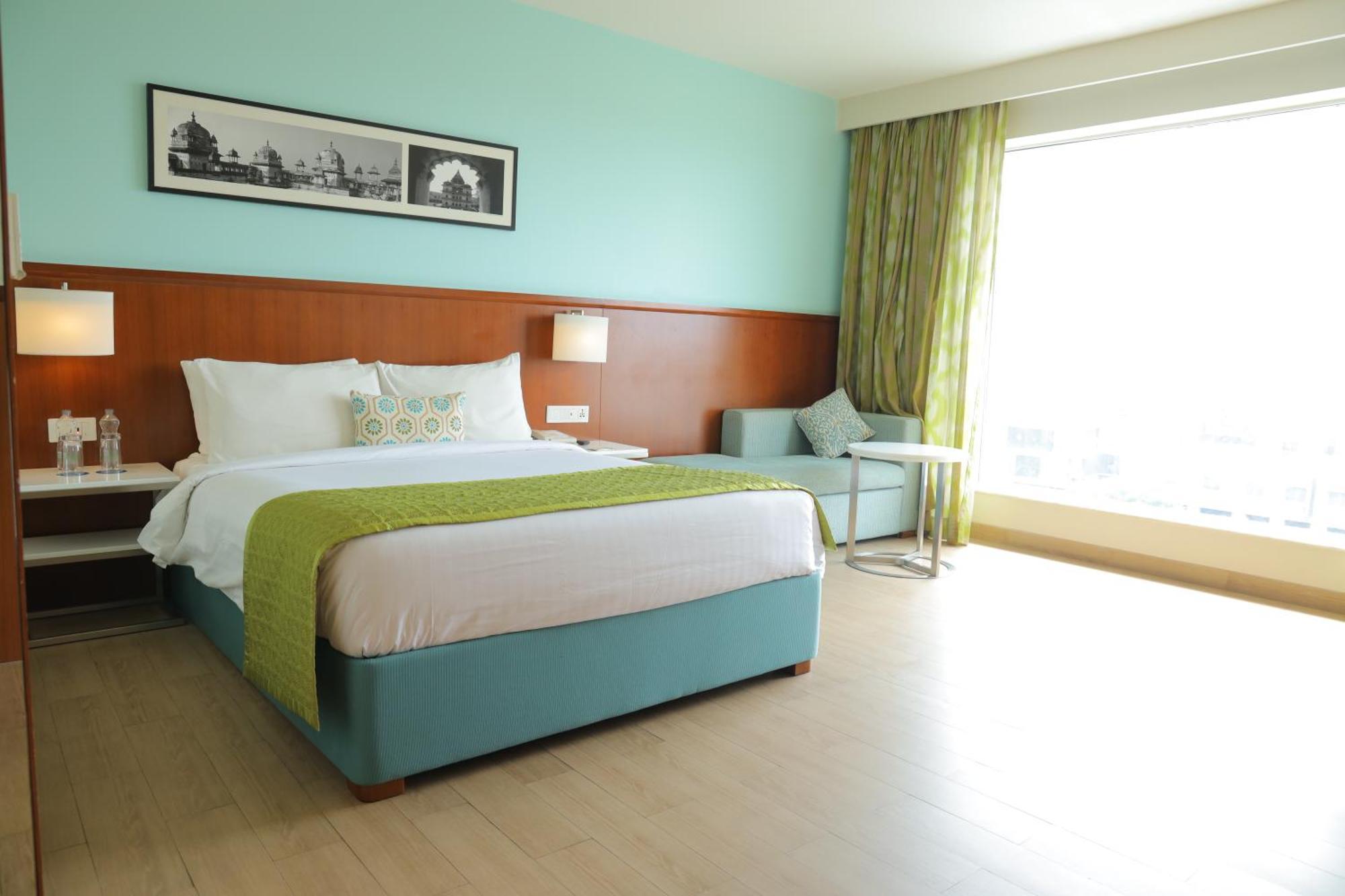 Fairfield By Marriott Индаур Экстерьер фото