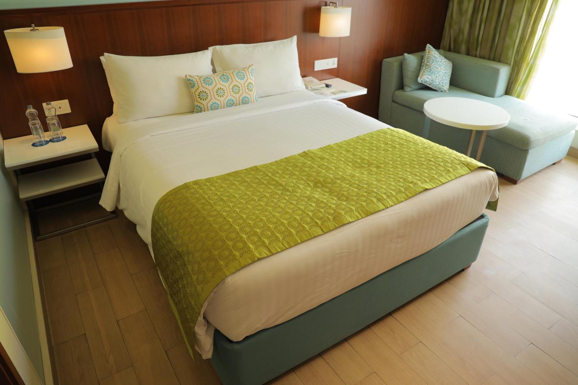 Fairfield By Marriott Индаур Экстерьер фото