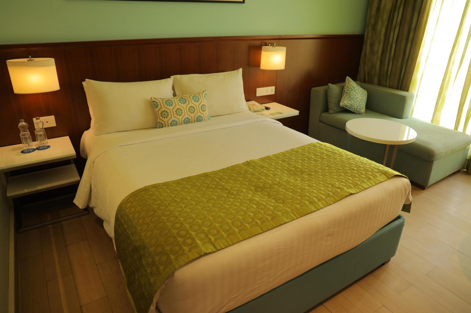 Fairfield By Marriott Индаур Экстерьер фото